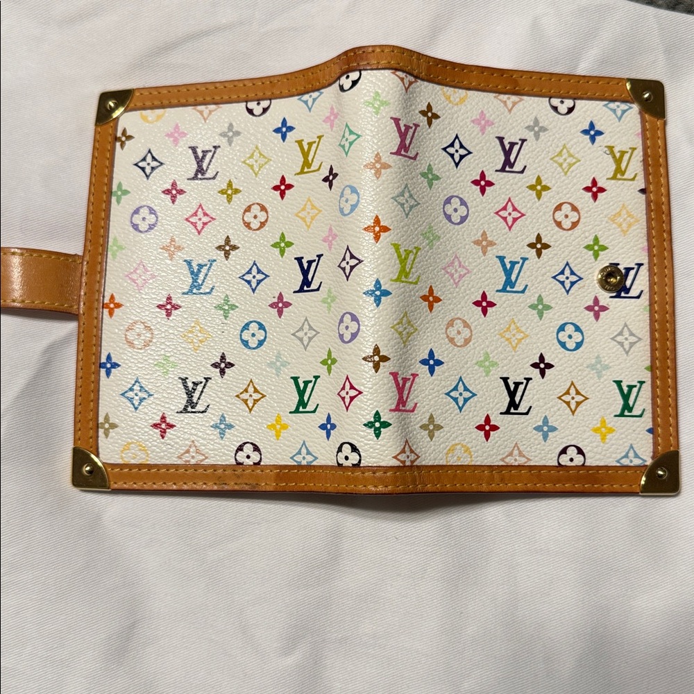 Louis Vuitton Murakami Agenda PM - Picture 8 of 14